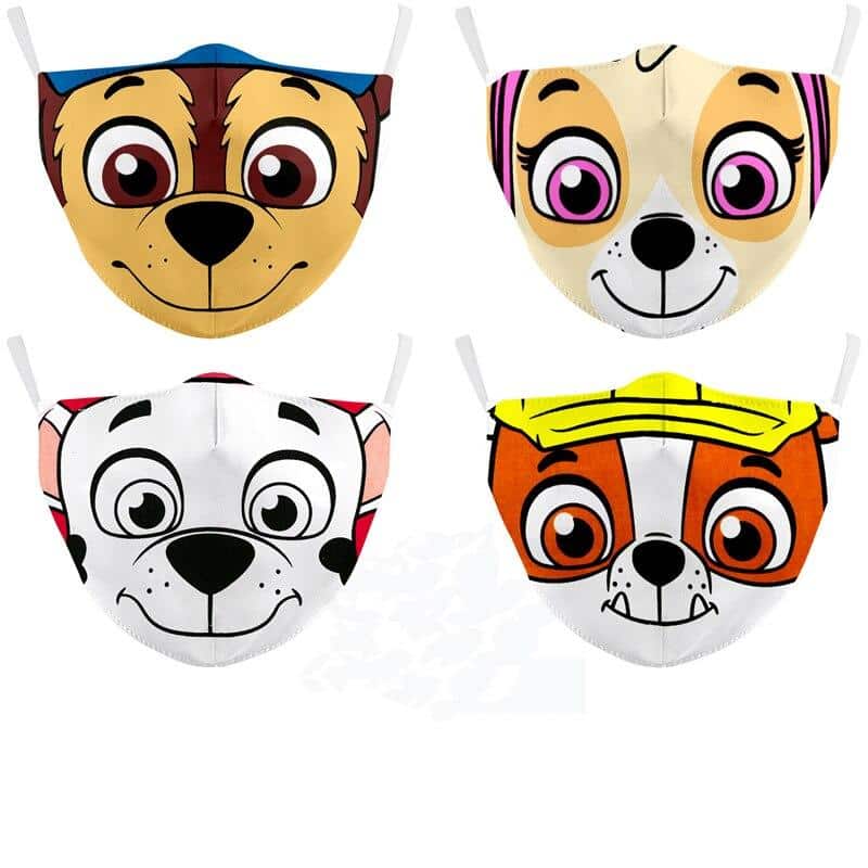 Masque en tissu avec imprimé chien dessin animé
